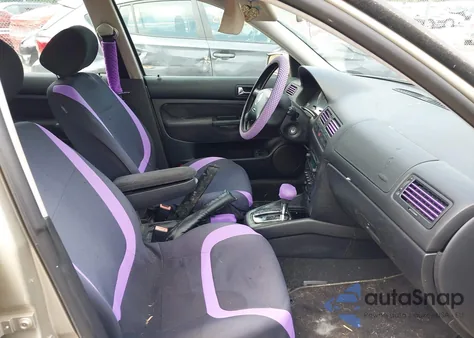 2005 Volkswagen Jetta Gls 2.0L z USA, uszkodzony, nr VIN WVWSL61J25W063079